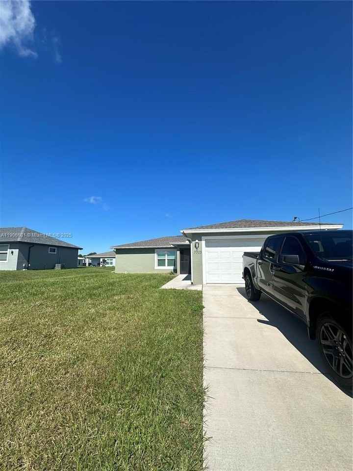 7003 Burma Circle - Photo 2 of 25