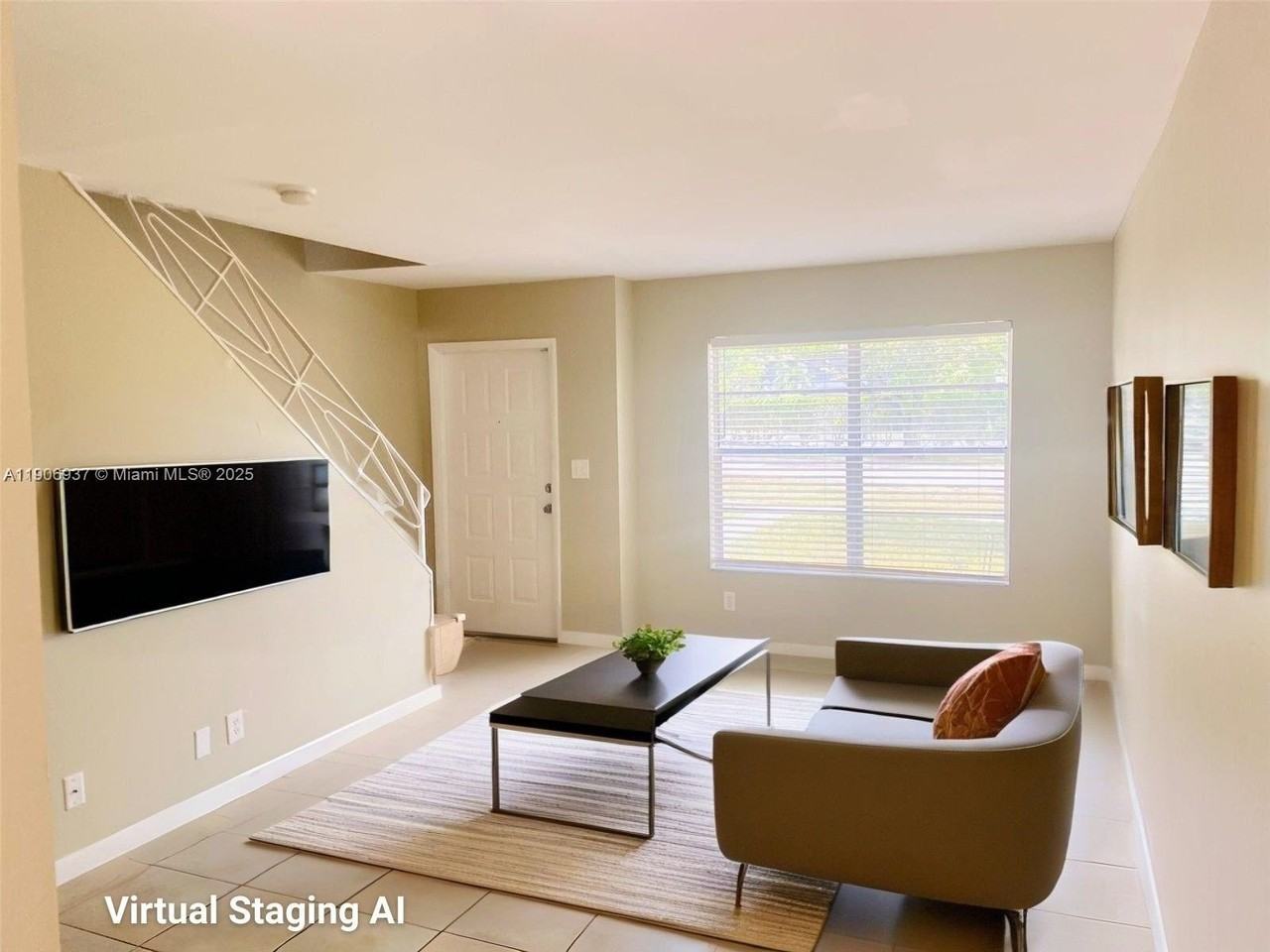 4668 Nw 9th Dr #4668 - Photo 3 of 19