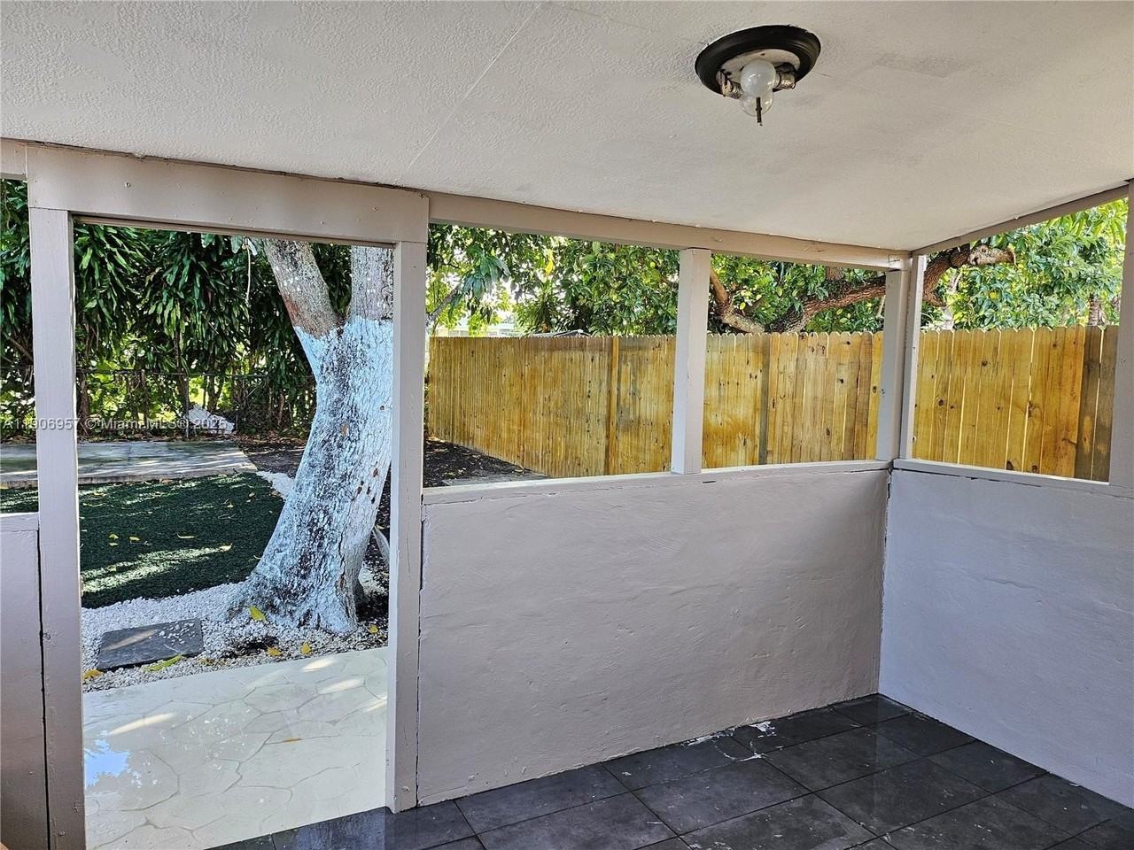 7416 Southwest 21st Street #0 - Photo 4 of 14