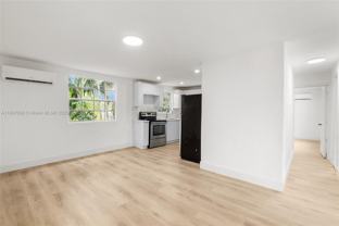 2385 Sw 17th St #B - Photo 1 of 1