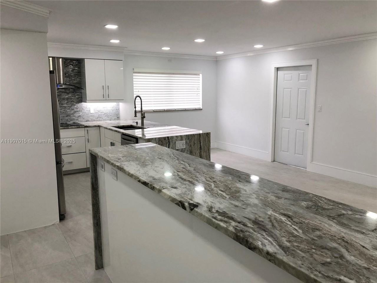 710 North K Street #104 - Photo 3 of 15