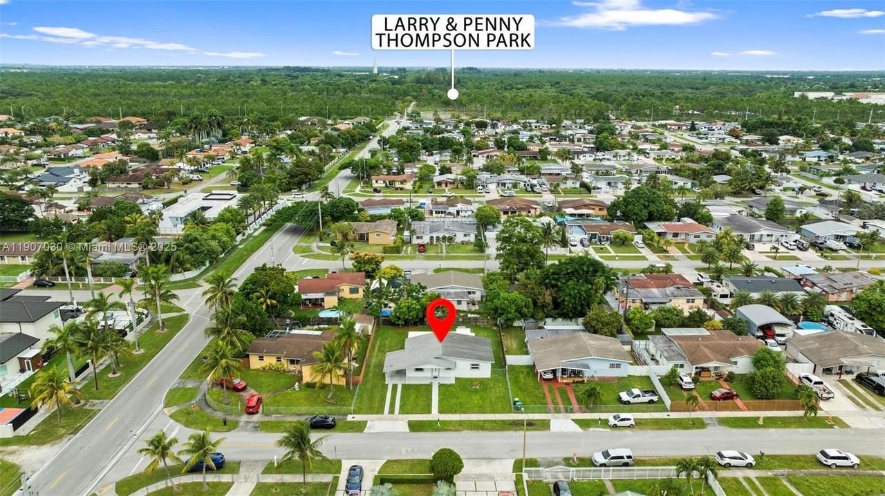 12625 Southwest 188th Street - Photo 6 of 29