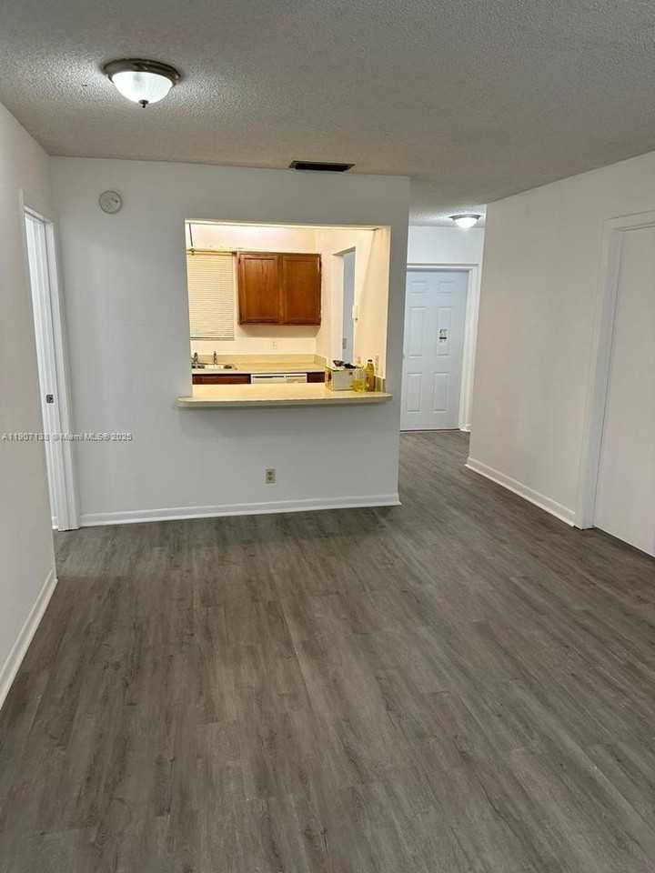 2259 Linton Ridge Cir #G4 - Photo 4 of 25