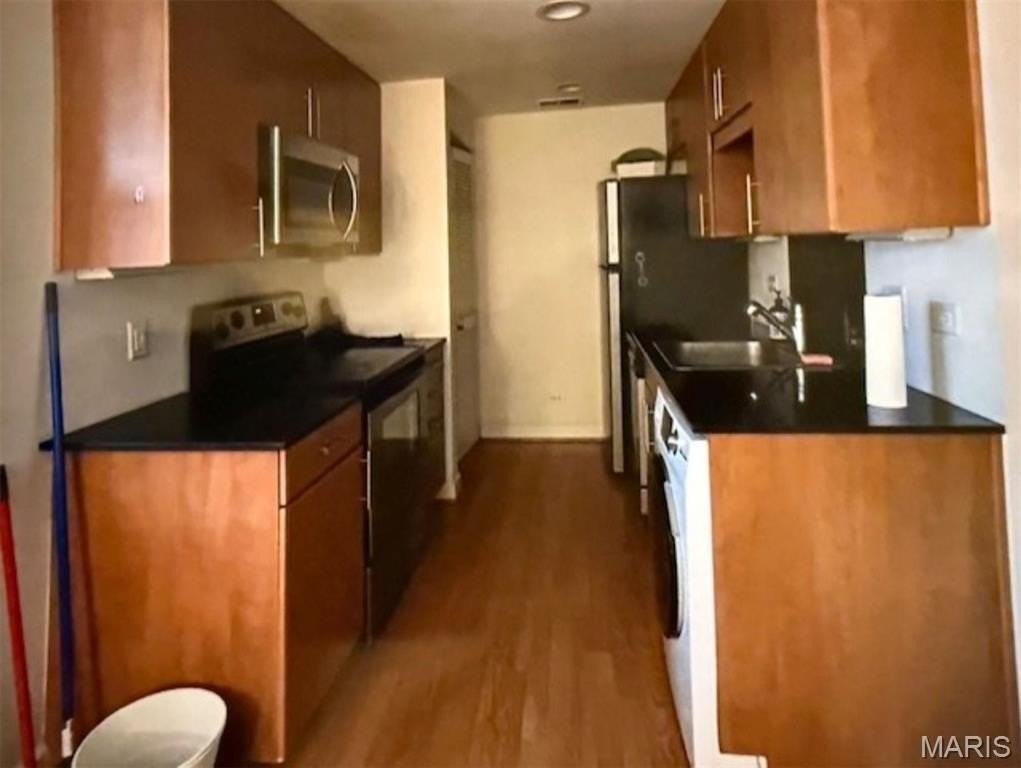 5696 Kingsbury Ave #302 - Photo 3 of 6