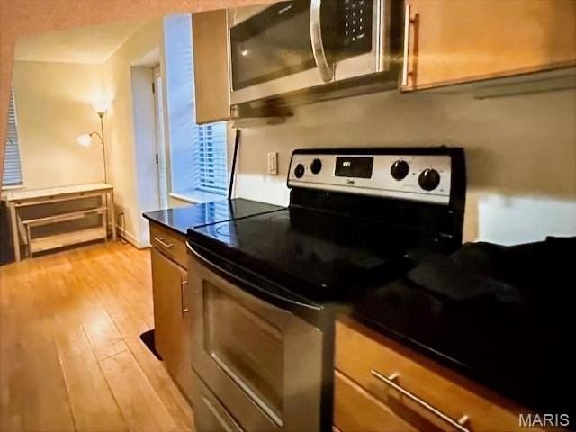 5696 Kingsbury Ave #302 - Photo 4 of 6