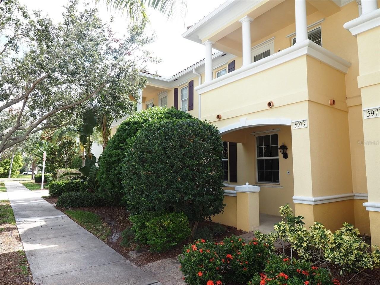 5973 Giardino Ln - Photo 3 of 23