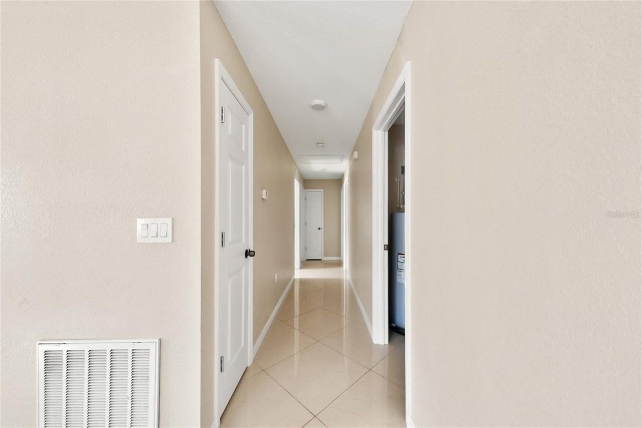 311 Avenue P Nw - Photo 6 of 18