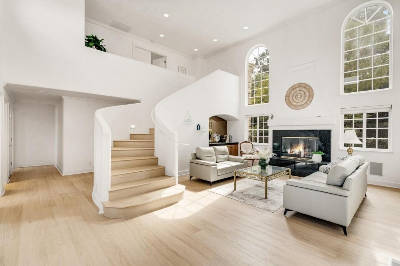 1 Overlook Pl - Photo 5 of 42