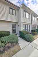 featured image of 4 Stanford Ct