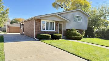 featured image of 12913 Crestbrook Ct