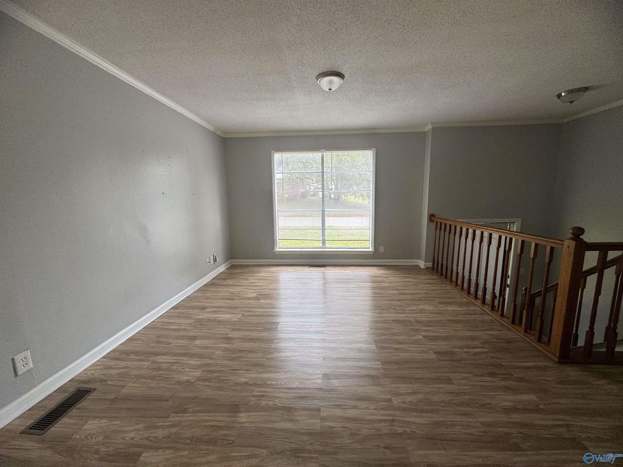 3201 Delia Ln Nw - Photo 2 of 20