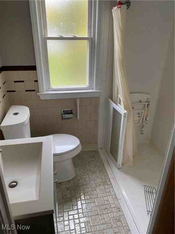 16312 Corkhill Rd - Photo 6 of 13