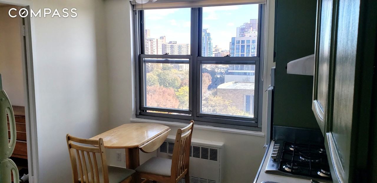 7025 Yellowstone Blvd #11D - Photo 7 of 23