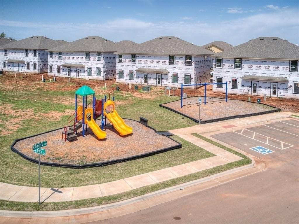 8931 Nw 109th Ter - Photo 3 of 19