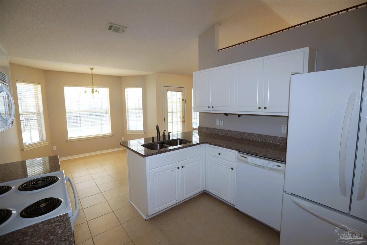 5101 Chinook Avenue - Photo 7 of 29