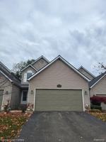 featured image of 5028 Clintonville Pines Dr
