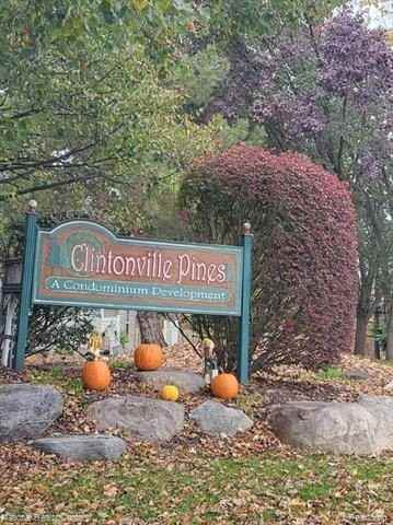 5028 Clintonville Pines Dr - Photo 2 of 19