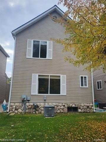 5028 Clintonville Pines Dr - Photo 3 of 19