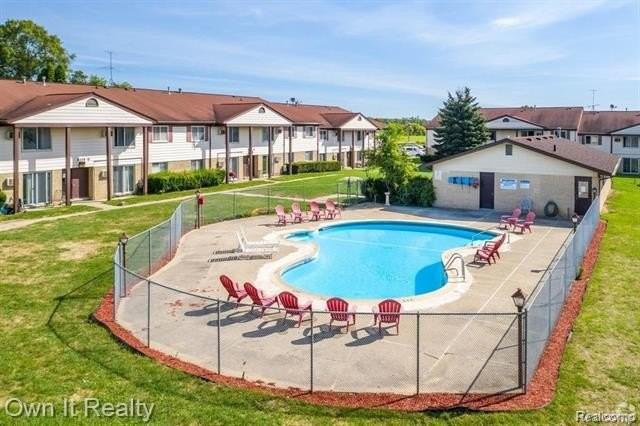 59314 Van Dyke Rd - Photo 3 of 16