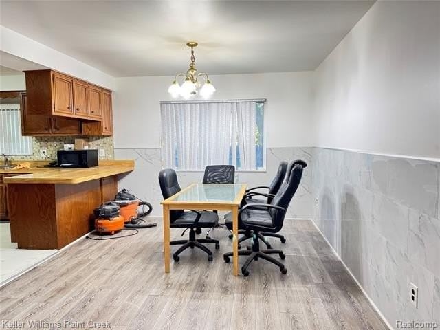 52520 North Ave - Photo 4 of 18