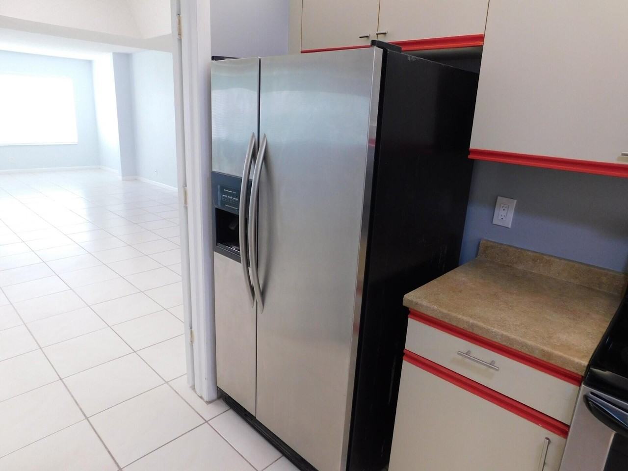 6768 10th Avenue North #113 - Photo 7 of 50