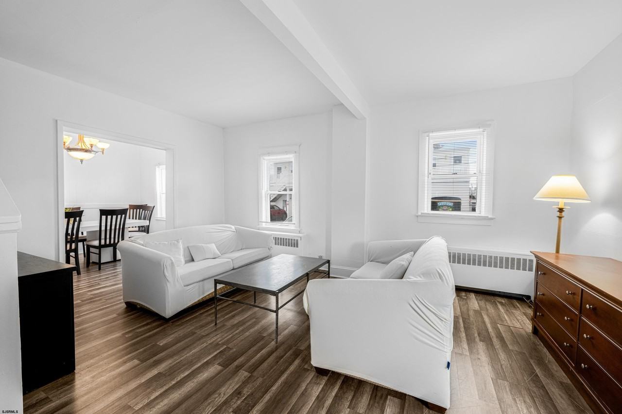 7 N Jefferson Ave - Photo 4 of 25