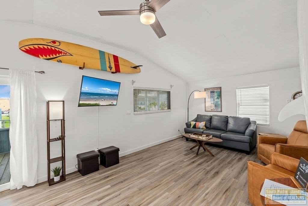 105 E Marisol Dr - Photo 7 of 33