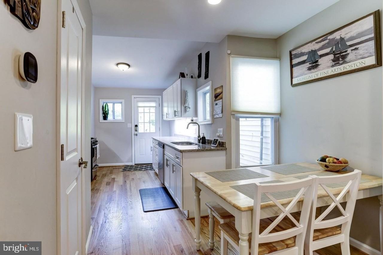 1816 Minnesota Ave Se - Photo 2 of 13