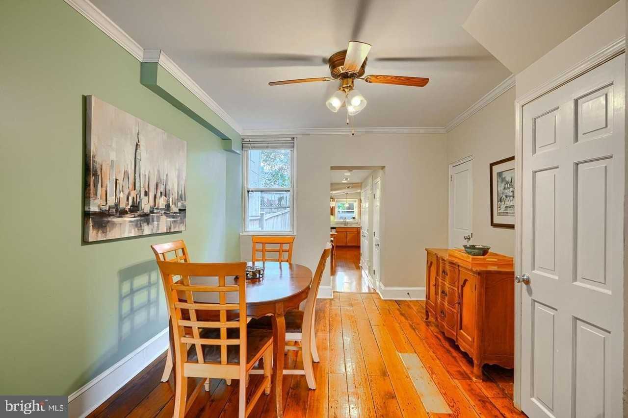 1806 Bank St - Photo 6 of 21