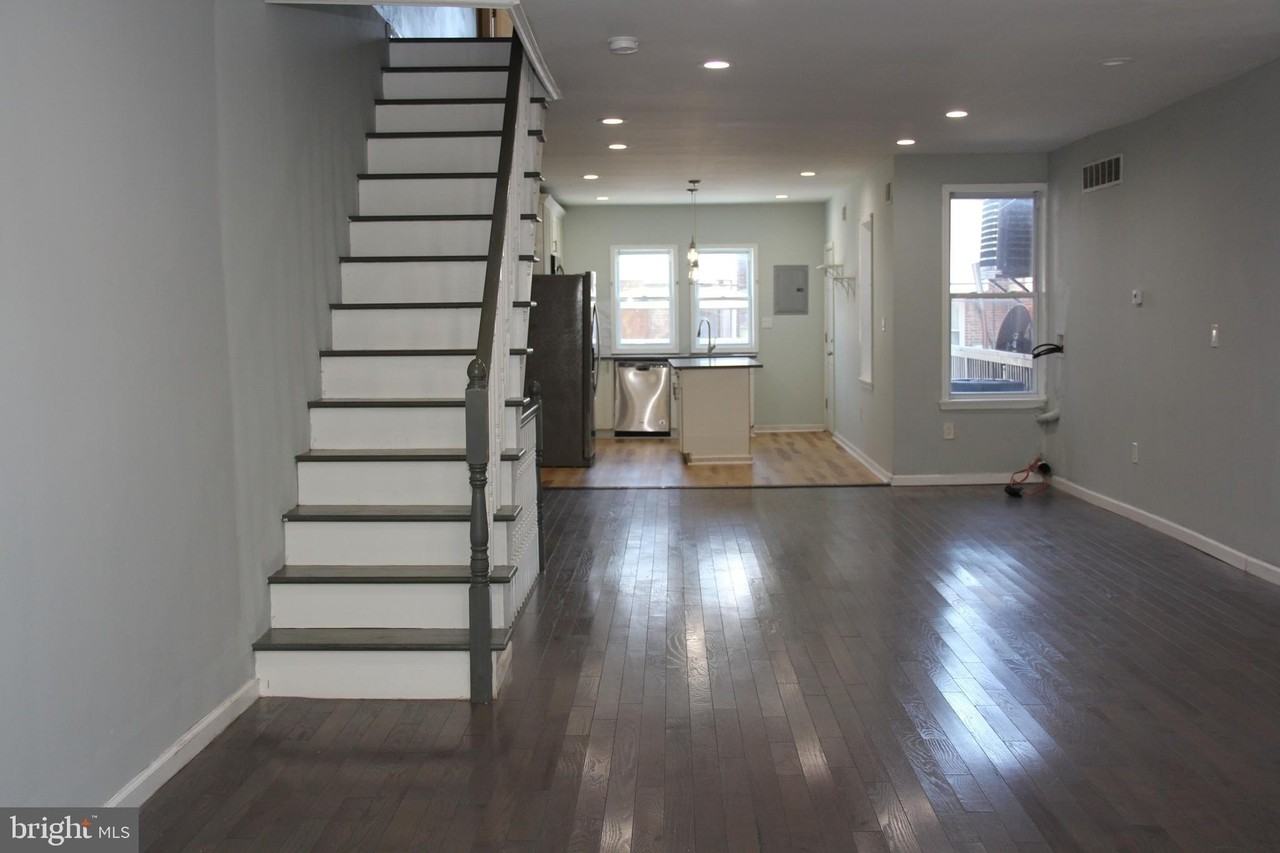 5063 Whitaker Avenue - Photo 4 of 33