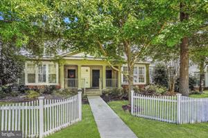 featured image of 20238 Portsmouth Blvd