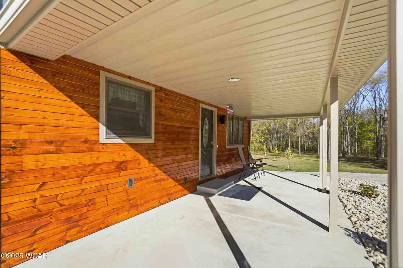 3330 Sunderland Rd - Photo 4 of 50