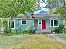 featured image of 4415 Merle Dr