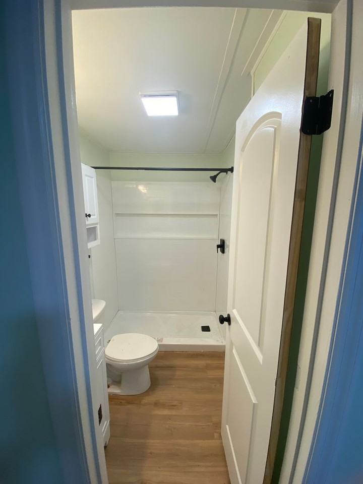 2120 Chestnut Street - Photo 5 of 12