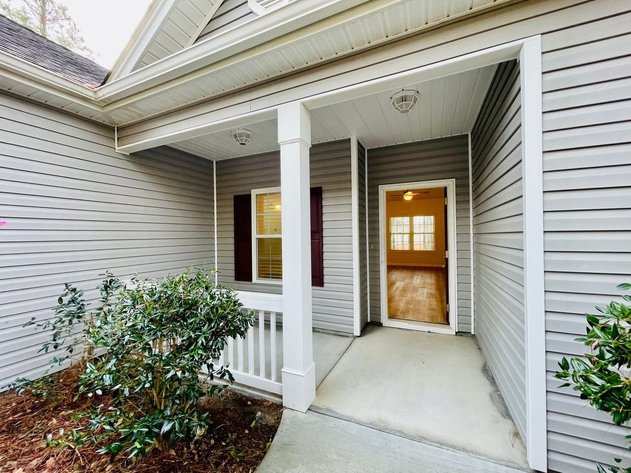 404 Declaration Ct - Photo 3 of 29