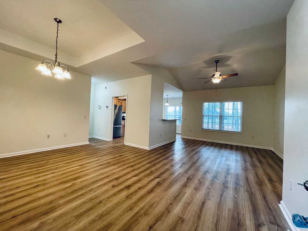 404 Declaration Ct - Photo 4 of 29