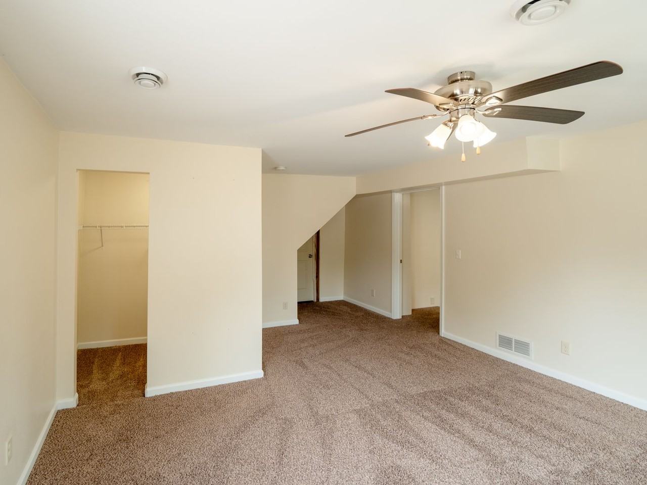 417 16th St Ne - Photo 2 of 7