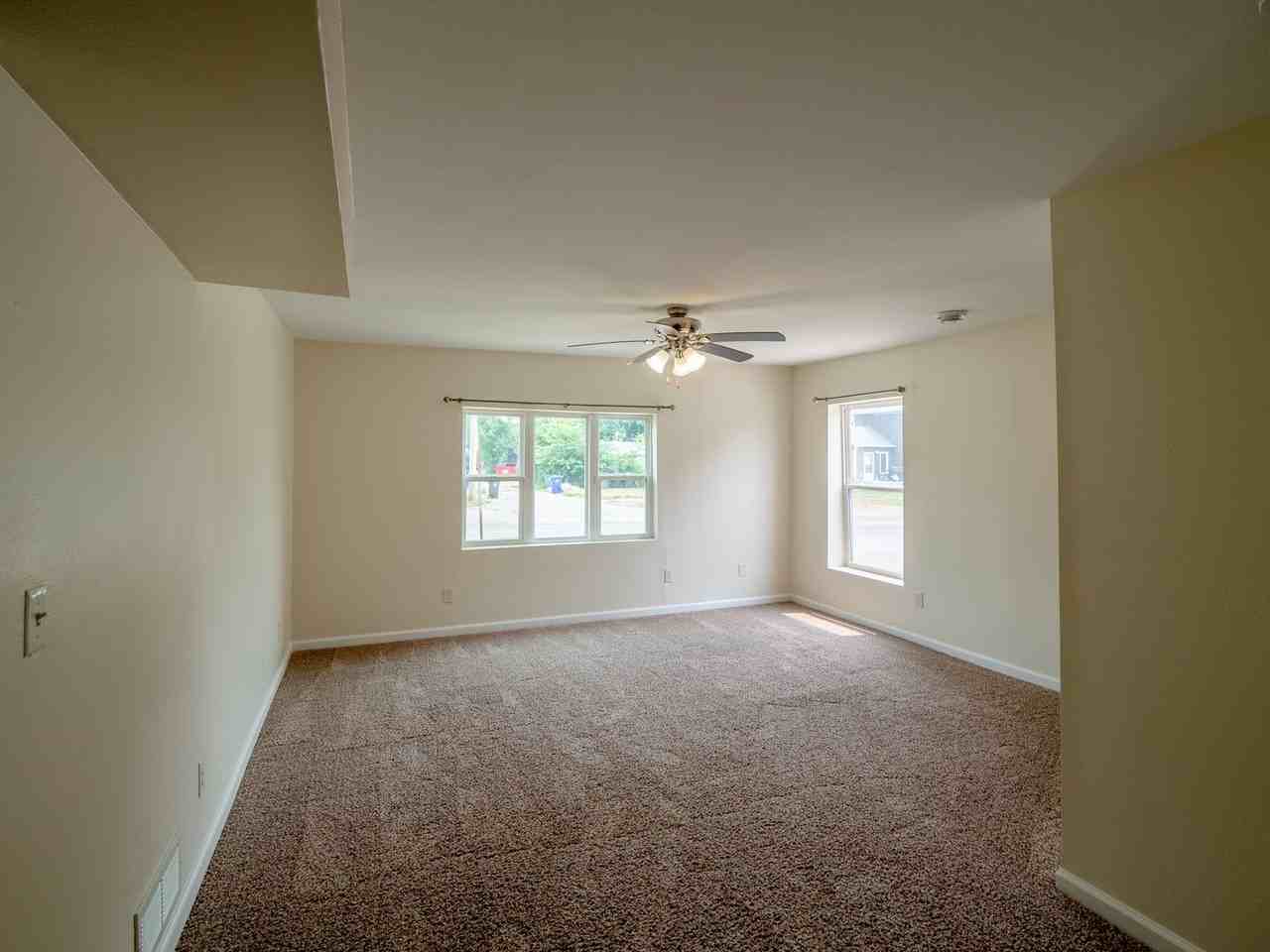 417 16th St Ne - Photo 3 of 7
