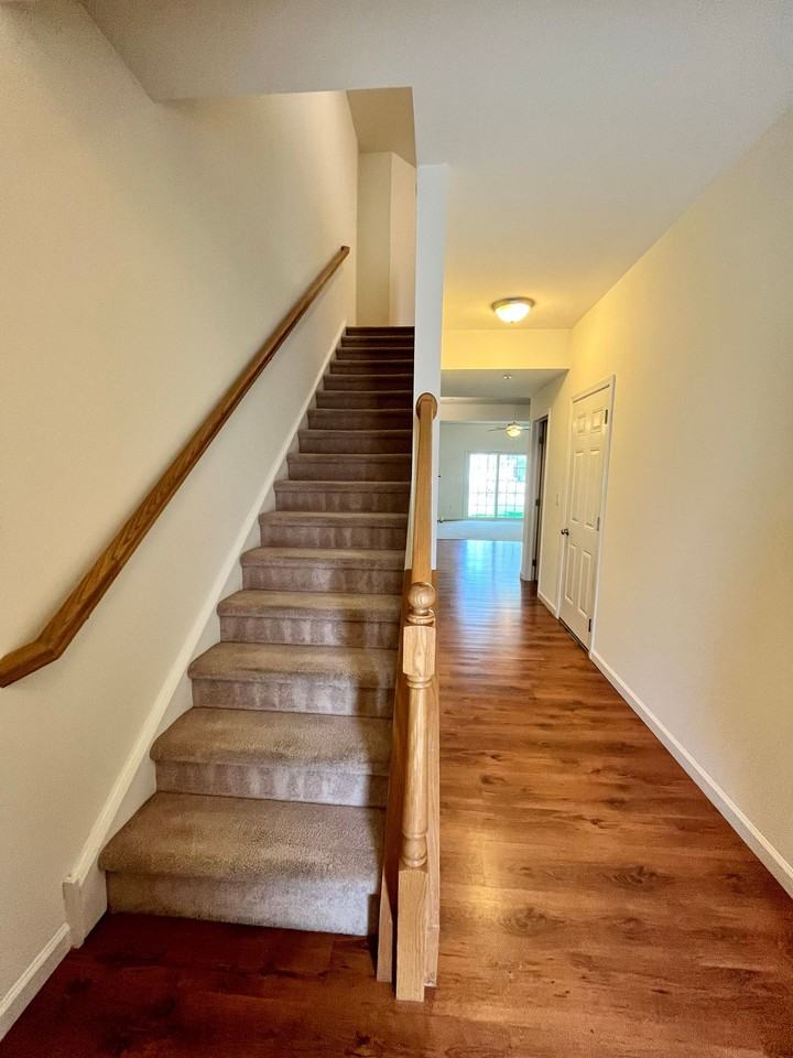 Ridgeview Townhomes and Apartments - Photo 7 of 21