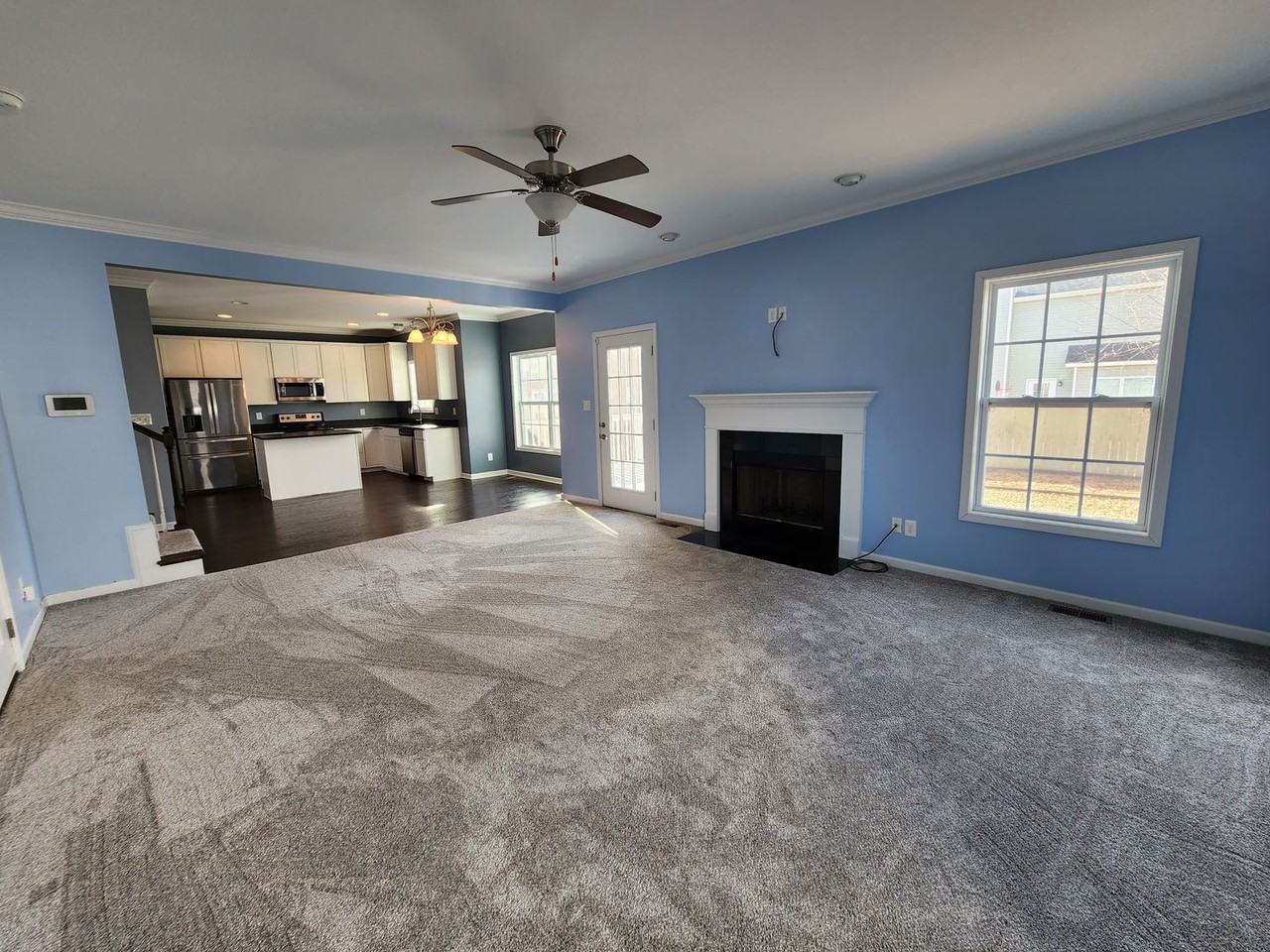 309 Caboose Lane - Photo 3 of 8