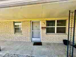 featured image of 903 Lois St