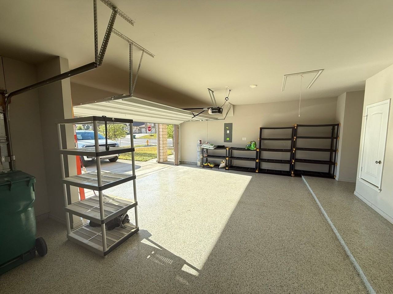 2201 Lucrezia Ct - Photo 2 of 18