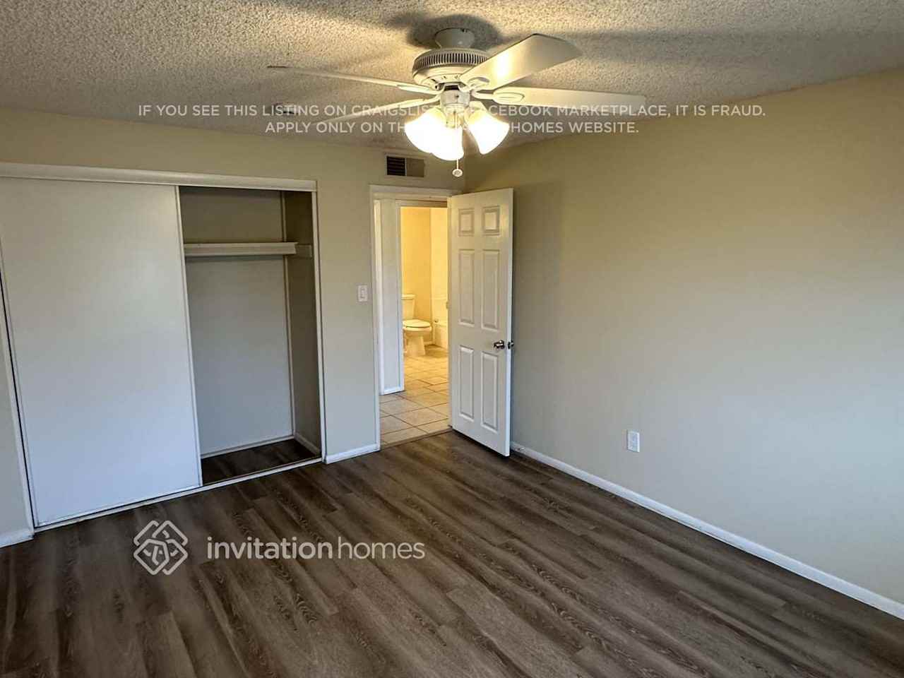 14226 N 38th Pl - Photo 6 of 13