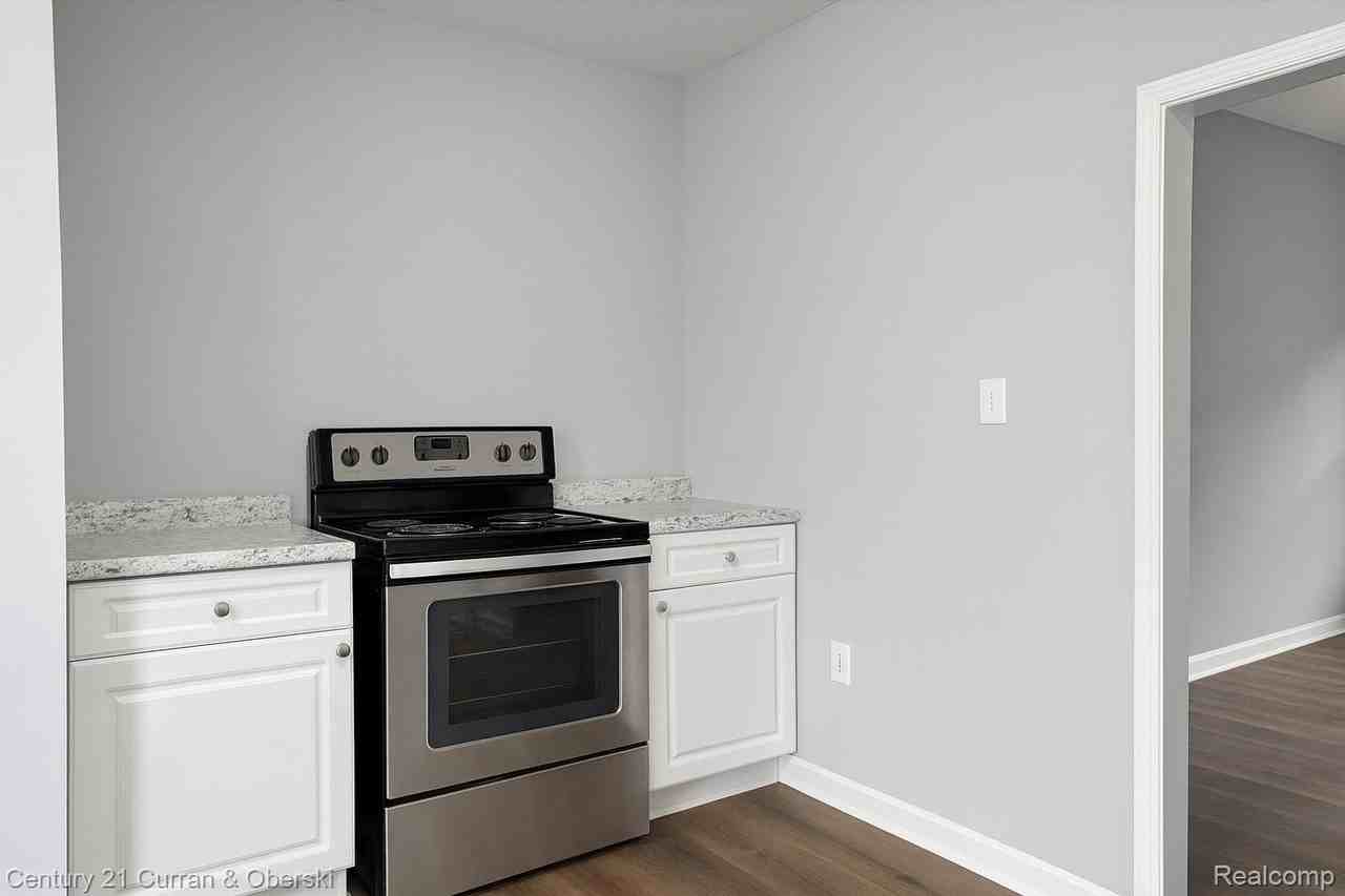 2633 Monterey St - Photo 6 of 14