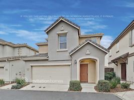 featured image of 638 Equinox Loop