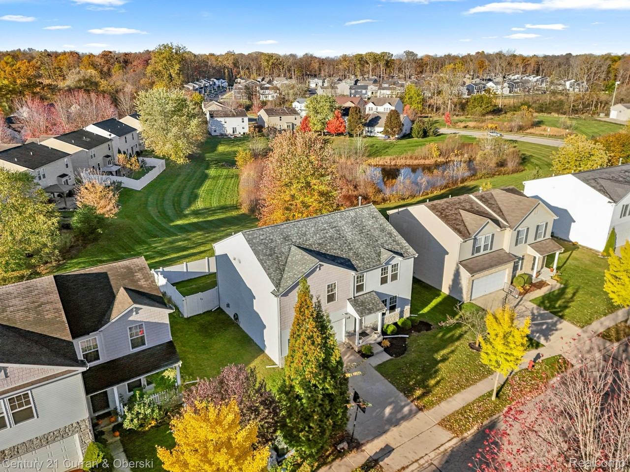 8622 Magnolia Way - Photo 6 of 48