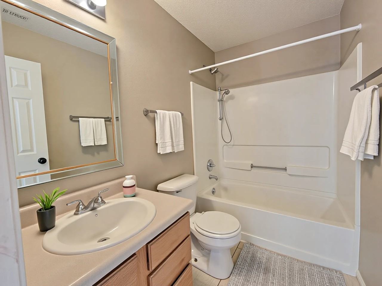 3415 Spring Wind Ln - Photo 6 of 27