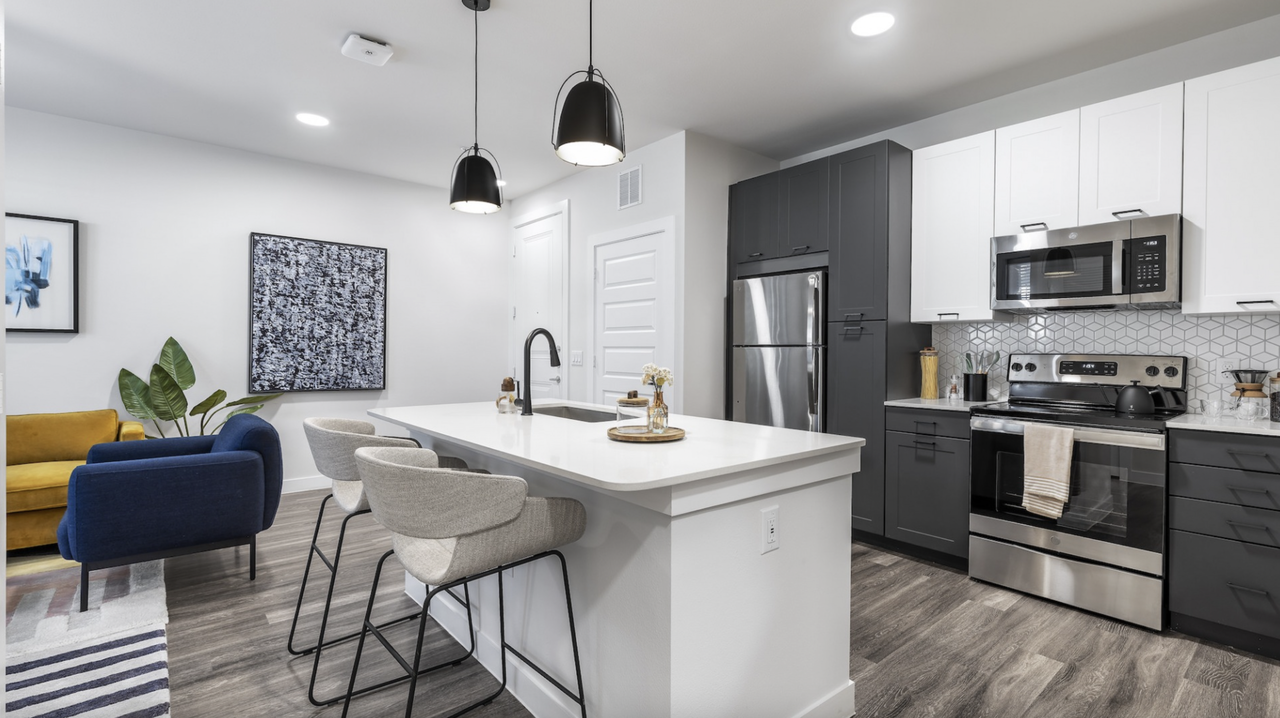 6920 Menchaca Road - Photo 2 of 11