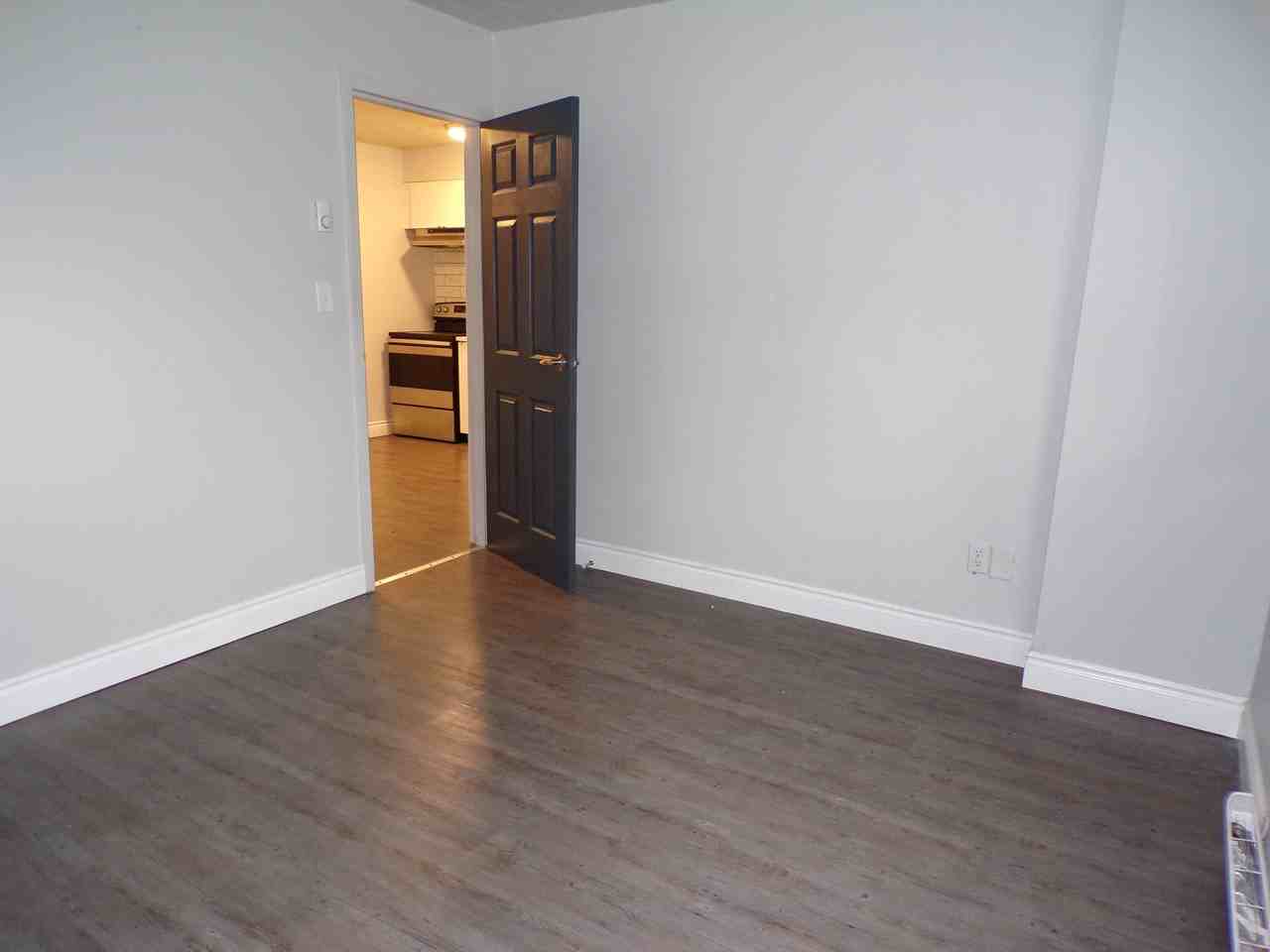 1085 Brock St #205 - Photo 2 of 11