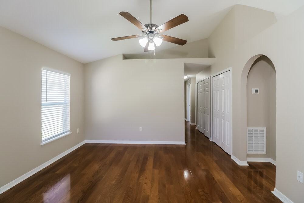 3642 Fyfield Ct - Photo 4 of 16